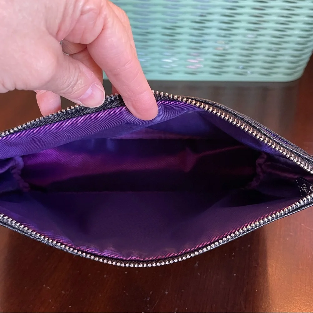 YOUNIQUE Multi-Pocket Cosmetic Bag BLACK